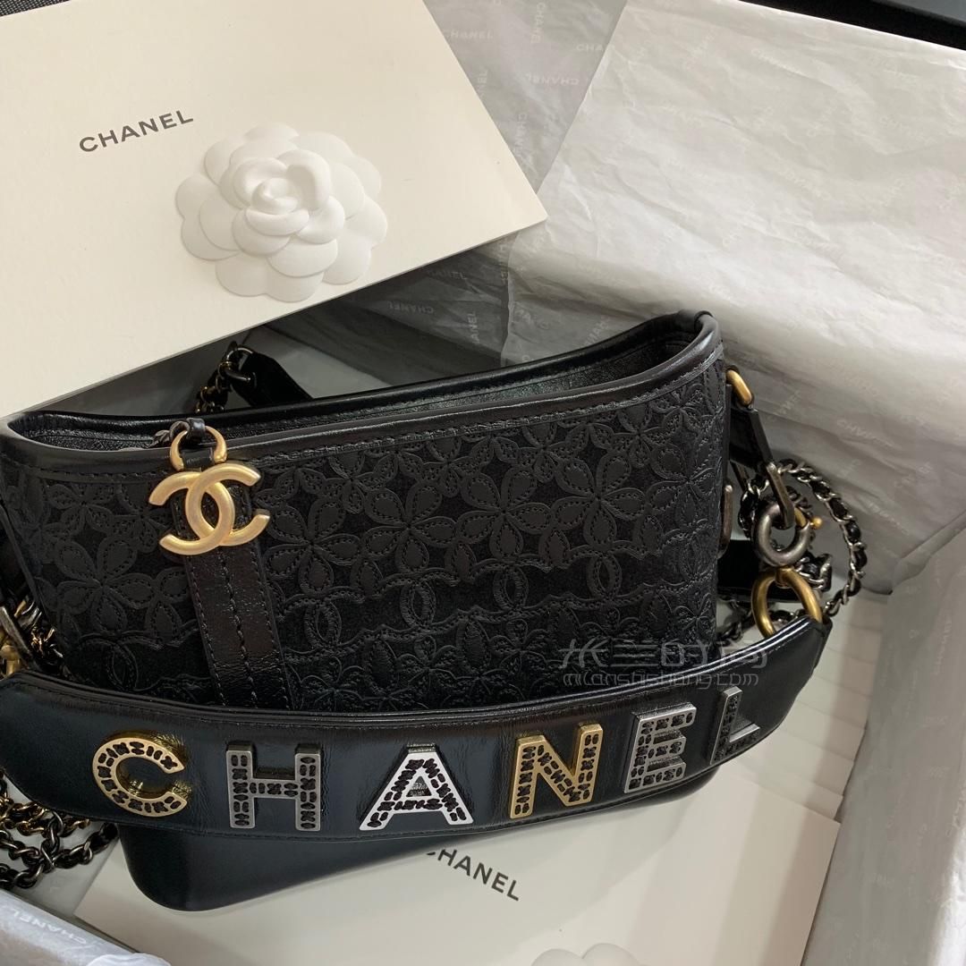 chanel香奈儿蕾丝流浪包2019新款带手柄花朵拼接牛皮链条包