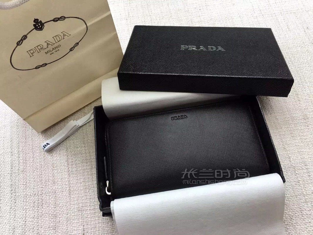 普拉达prada 普拉达钱包手包