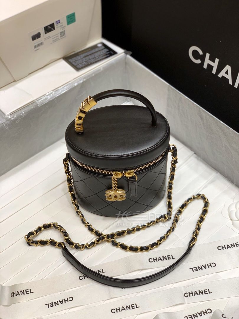 【香奈儿迷你桶包】chanel 2020秋冬限量版小水桶 黑色迷你化妆箱包