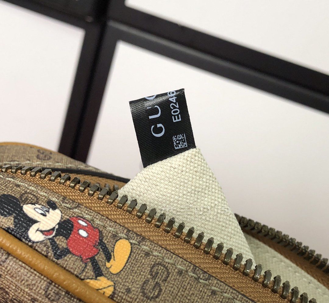 gucci disney古驰米奇米老鼠棉麻腰包胸包相机包602695上身图-尺寸