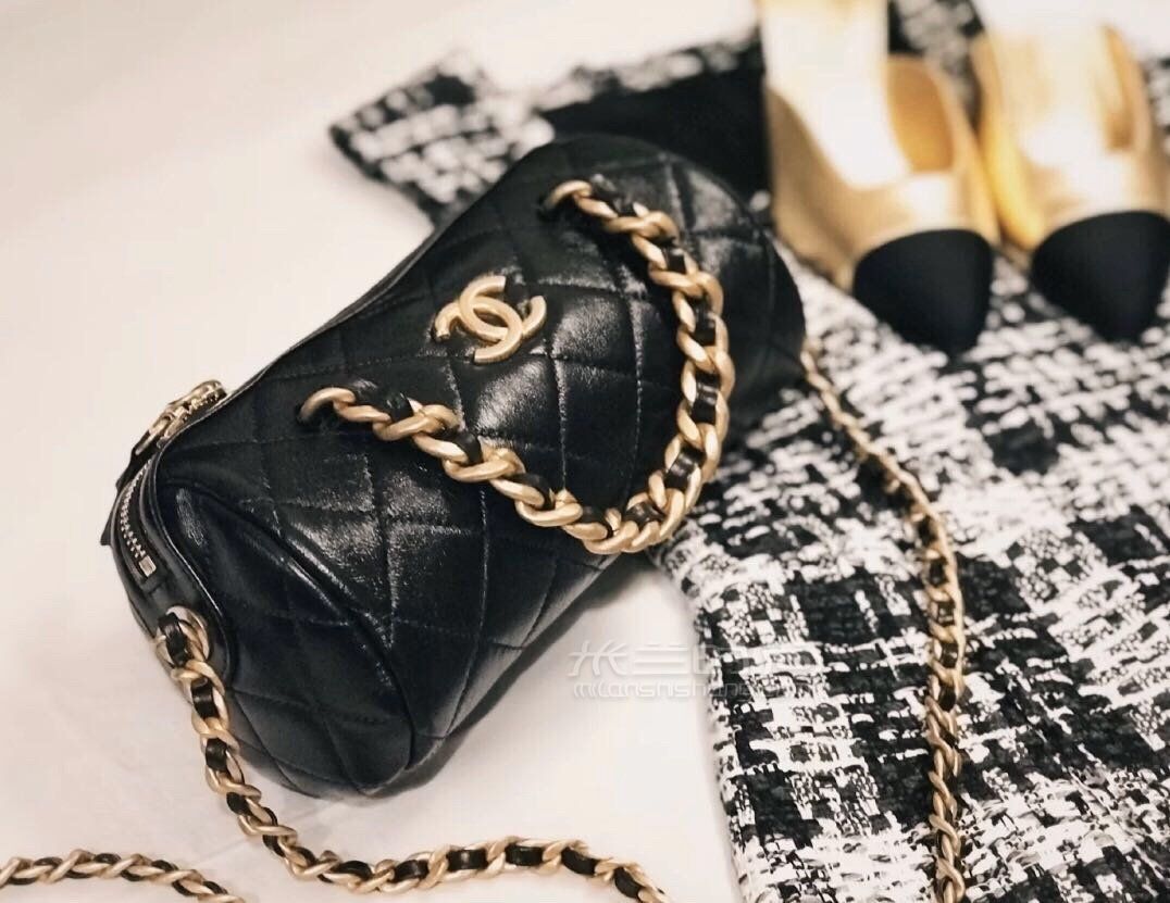 香奈儿圆筒包正品实拍chanel20新款保龄球包圆筒手提斜跨包黑色小号