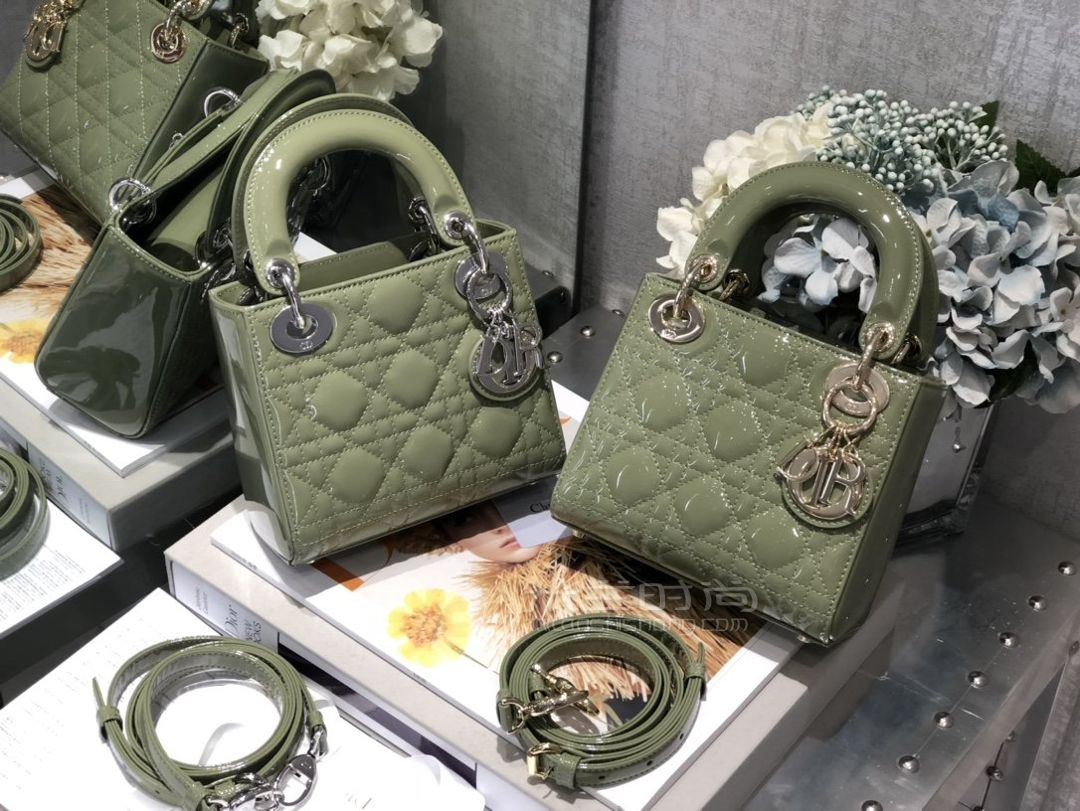 【迪奥迷你戴妃包】dior lady mini漆皮抹茶绿手提包 三格女士斜挎包