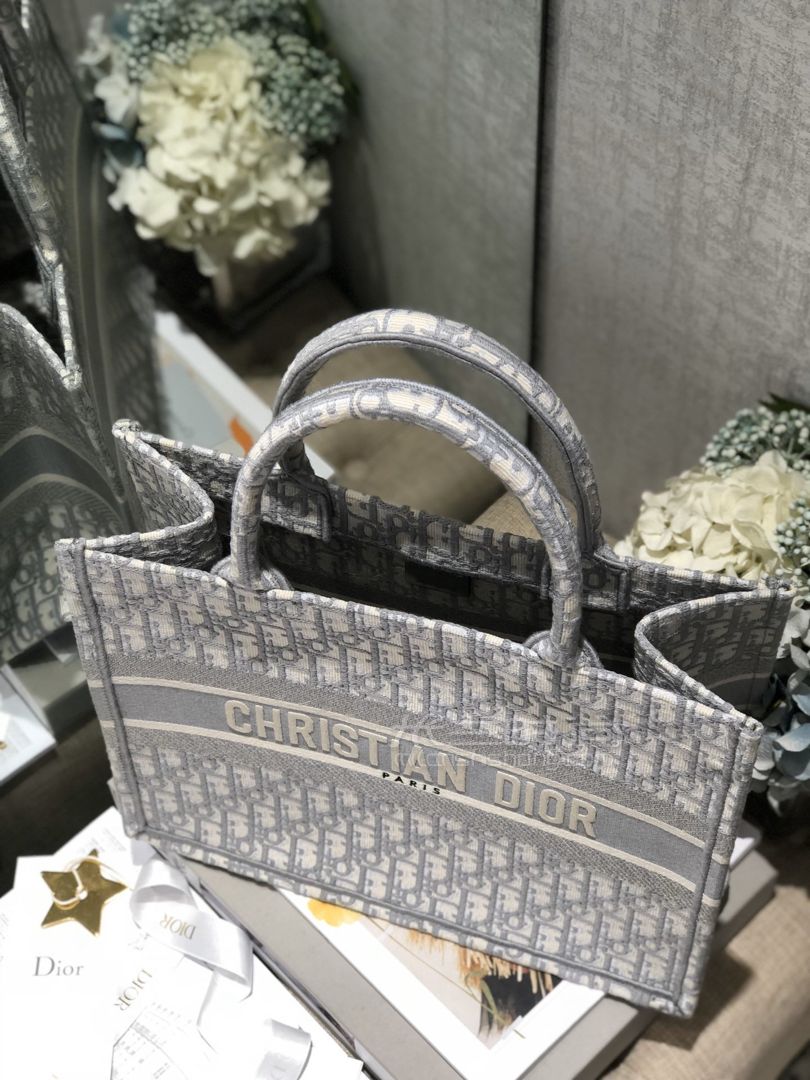 【迪奥托特包】dior book tote购物袋 岩石灰老花刺绣