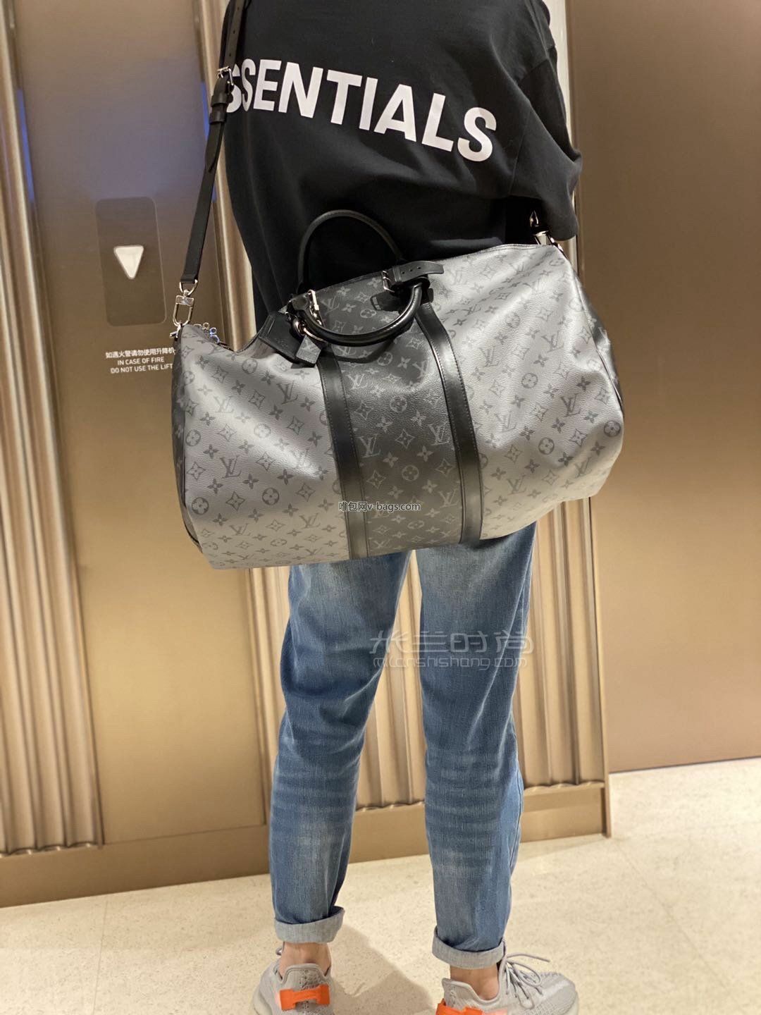 【lv旅行袋】路易威登keepall50黑武士旅行包黑银拼色图片_真假_价格