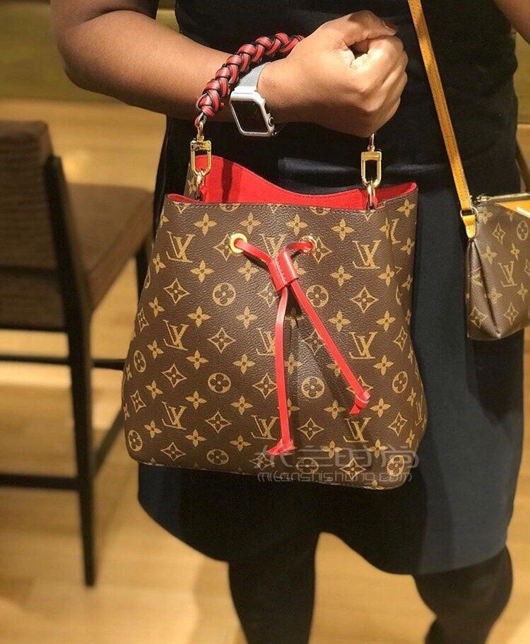 【lv经典水桶包】路易威登neonoe老花单肩红桶包斜挎编织手提束绳女包