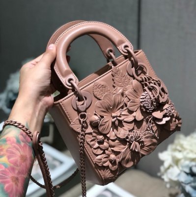 石狮高仿包包在哪里买好(石狮高仿包包在哪里买)
