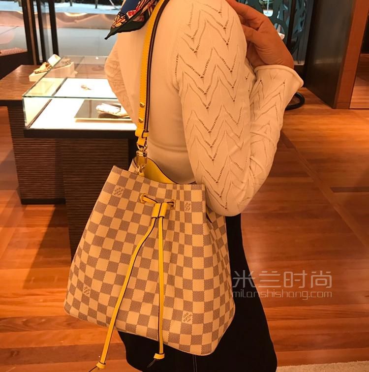 lv经典水桶包路易威登neonoe女包白色棋盘格