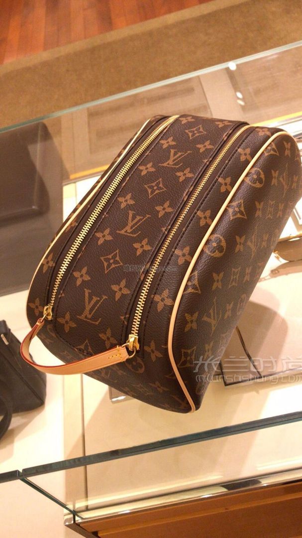 lv路易威登经典老花拉链大号洗漱包化妆包m47527 m47528男士手拿包