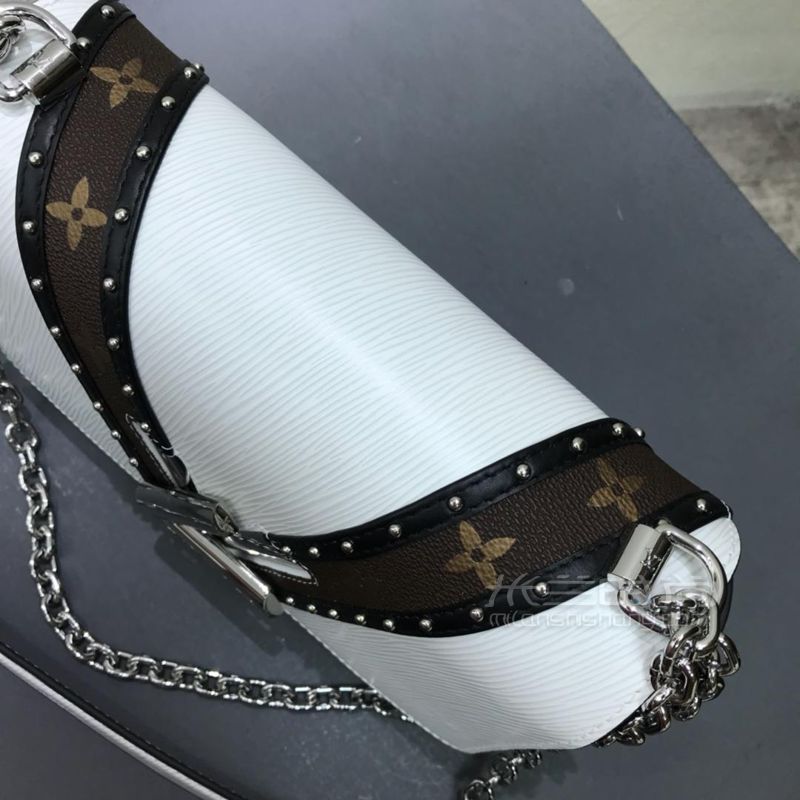 lv路易威登经典款链条白色水波纹epi皮革旋转logo扣手袋女款斜背包