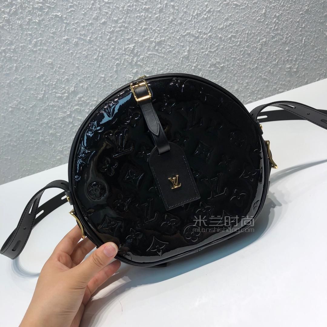 lv路易威登 boite chapeau souple 19年夏季新款黑色漆面小牛皮手圆饼