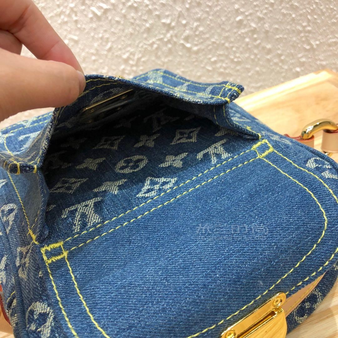 牛仔丹宁金扣斜挎包腰包 lv中古路易威登蓝色丹宁牛仔单肩腋下包时尚