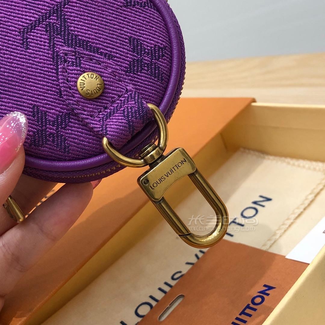 lv 牛仔 帆布 钥匙包 零钱包挂件 m68290圆形零钱包钥匙包硬币包