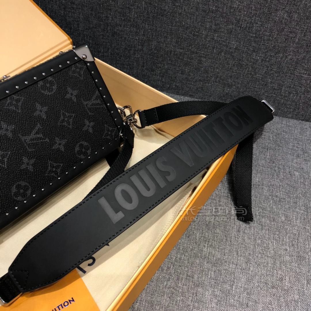 louis vuitton lv 黑色老花 logo 硬盒包男士秀款盒子包 路易威登手拿