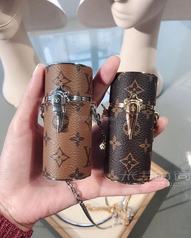 lv路易威登 老花链条女款口红盒子斜挎包 咖啡色mp2407 mp2406口红