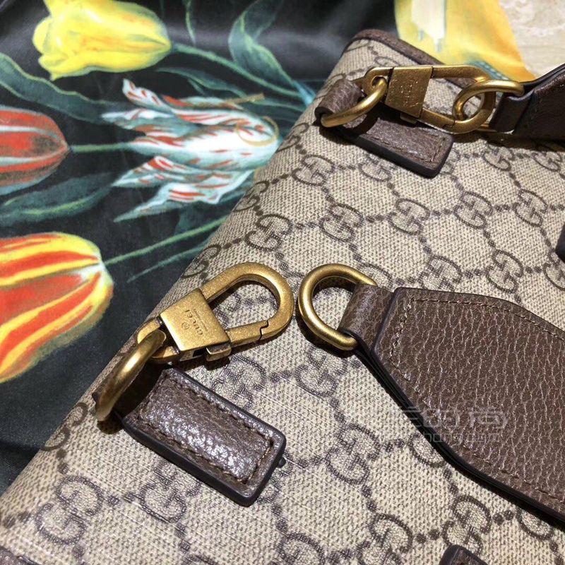 Gucci古奇胸包男女斜背虎头扣双g帆布印花腰包女同款代购4617 米兰时尚包包网