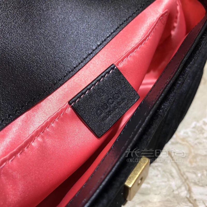 Gucci古驰丝绒黑色天鹅绒链条包gg marmont斜挎包小号22cm446744_米兰时尚包包网