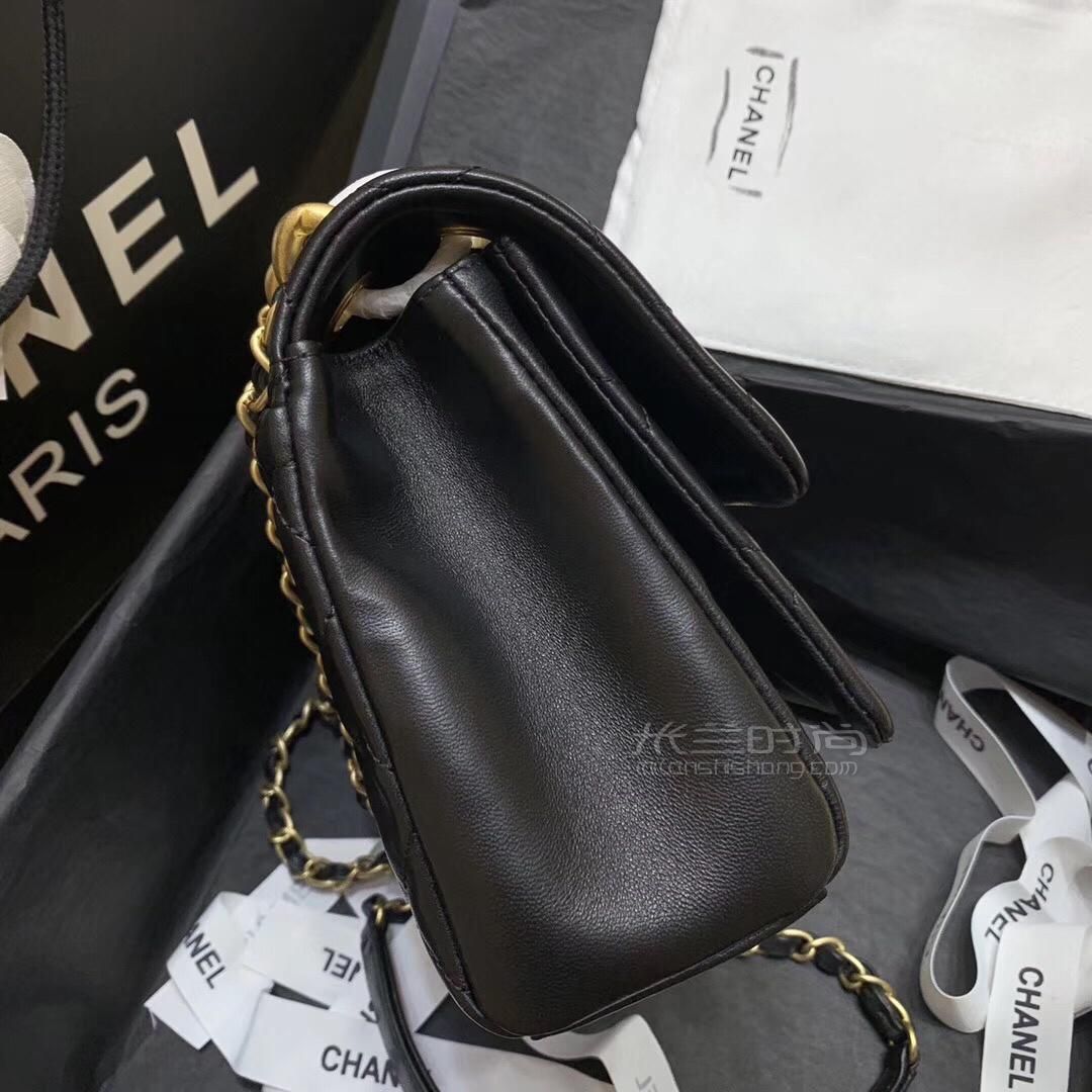 chanel香奈儿2019秋冬新款复古包羊皮风琴斜挎女包价格