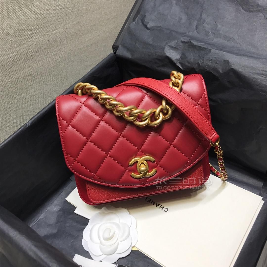 chanel香奈儿女包2019年锤打小羊皮红色菱格单肩斜跨链条包