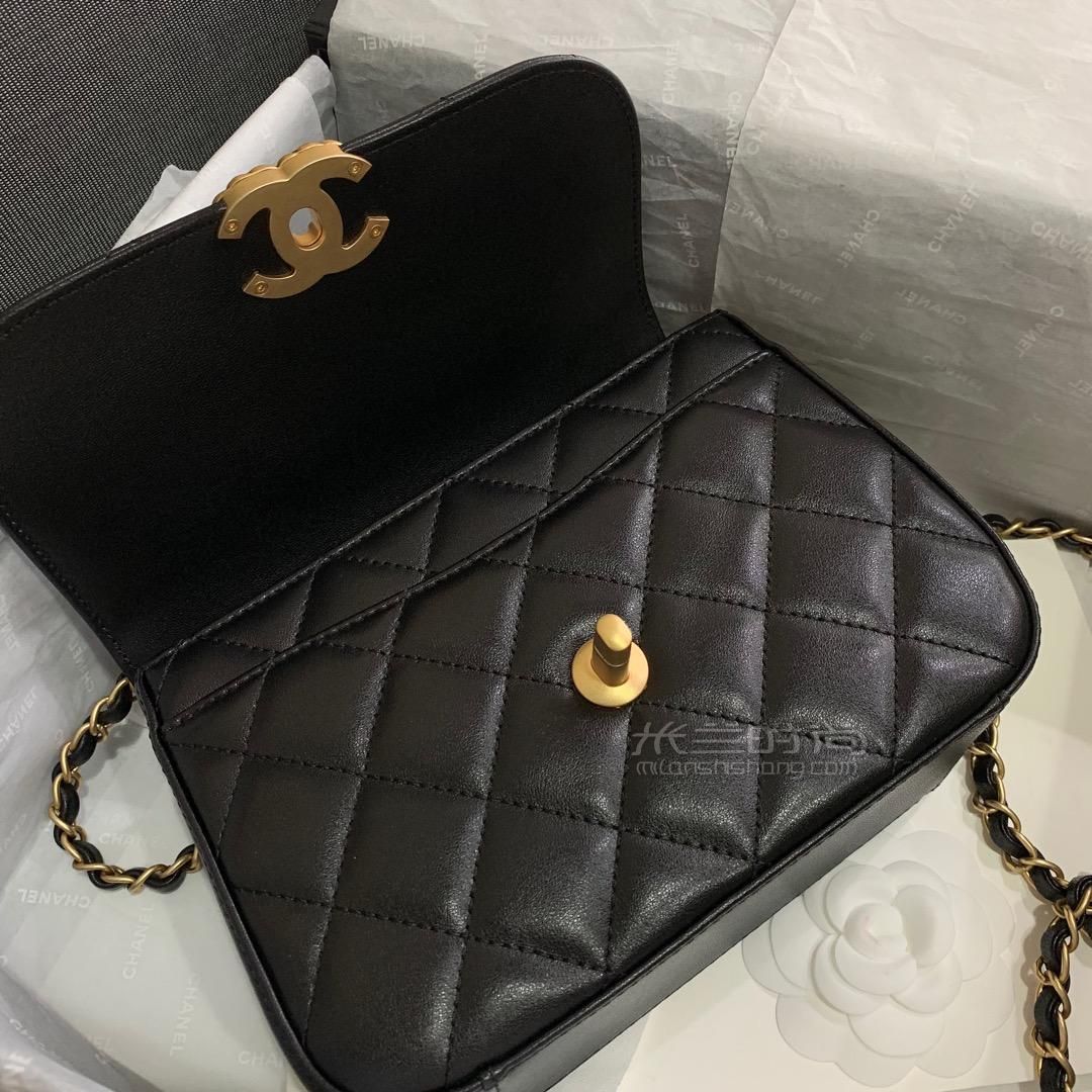 chanel香奈儿包包2019秋冬新款菱格口盖包 黑色邮差包链条手柄小号