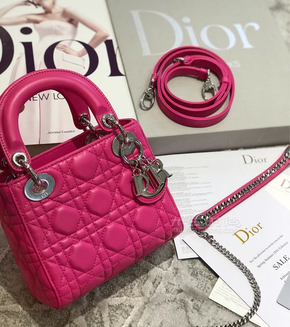 迪奥diorminiladyclassic系列戴妃包玫红羊皮三格单肩包金扣银扣