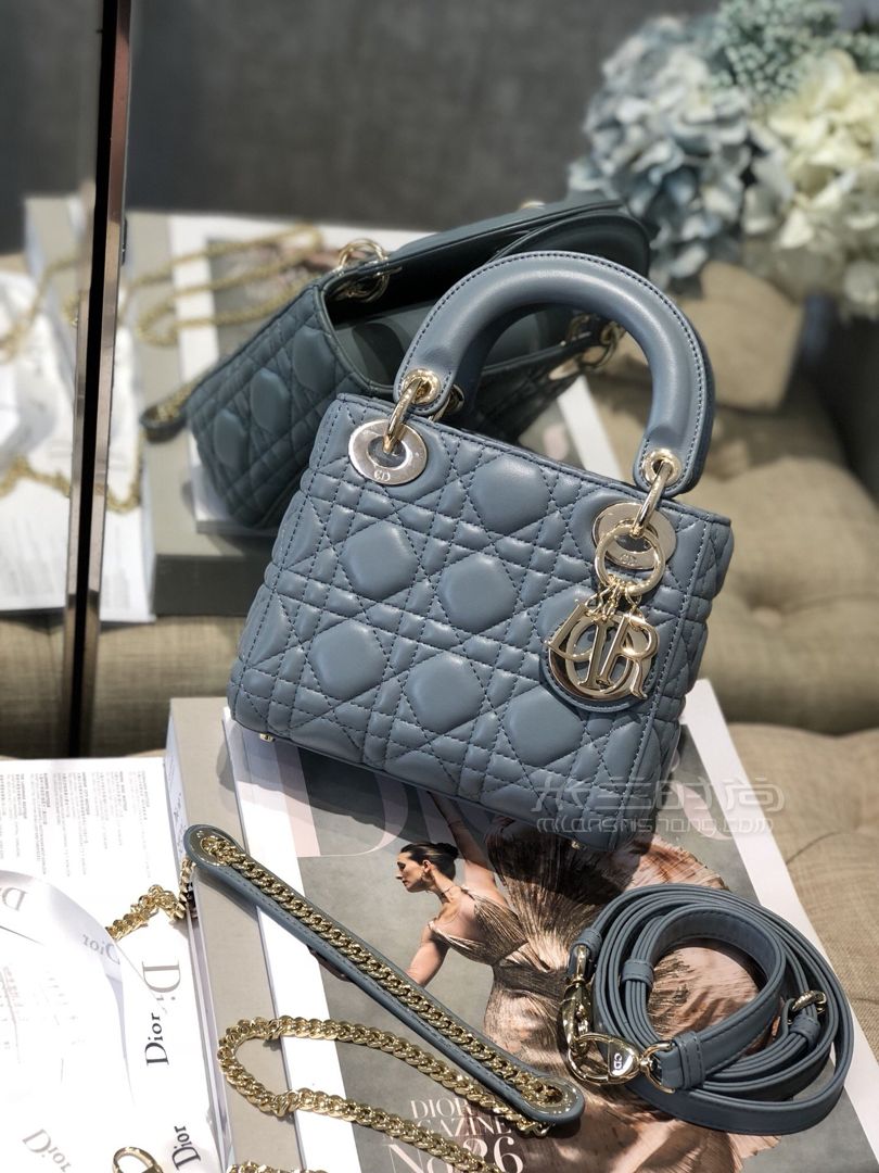 dior迪奥 mini lady classic系列戴妃包 雾霾蓝羊皮三格单肩包金