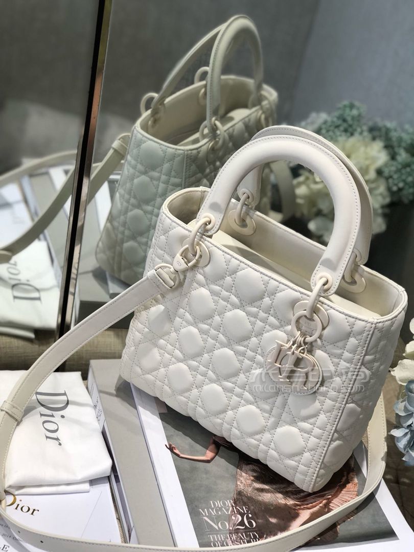 dior ultra-matte so black白珍珠系列中号戴妃包 五格白色磨砂24cm