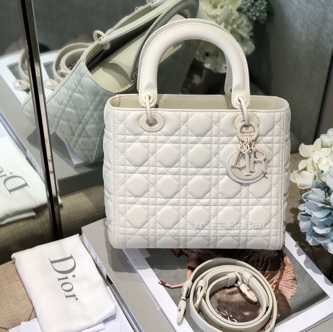 dior ultra-matte so black白珍珠系列中号戴妃包 五格白色磨砂24cm