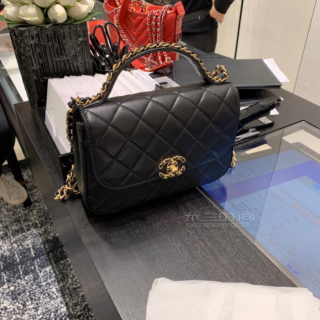 关于1300原单香奈儿菱格包的信息