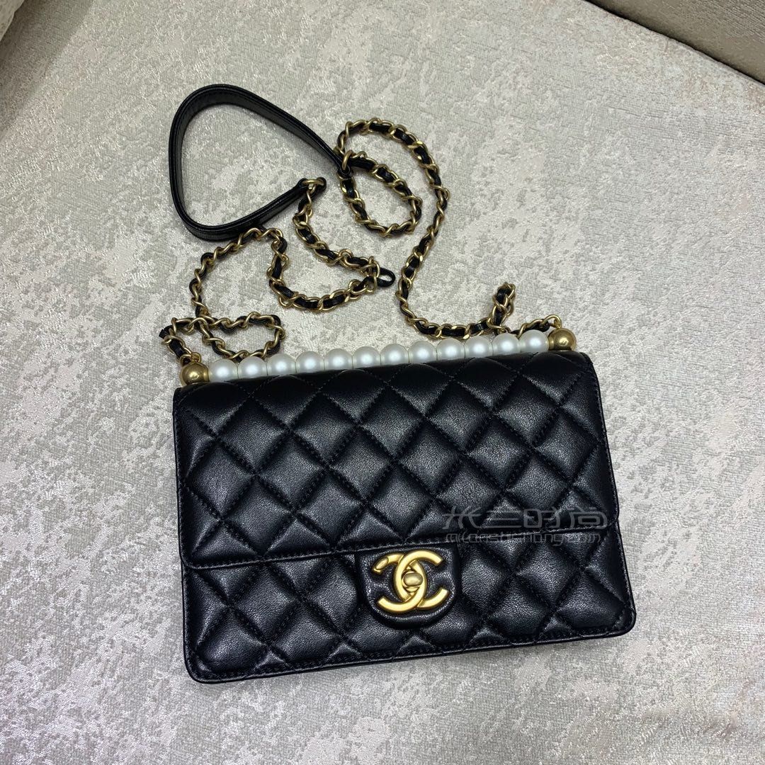 chanel香奈儿19新款长方形珍珠金扣链条复古菱格手拿单肩斜跨女包