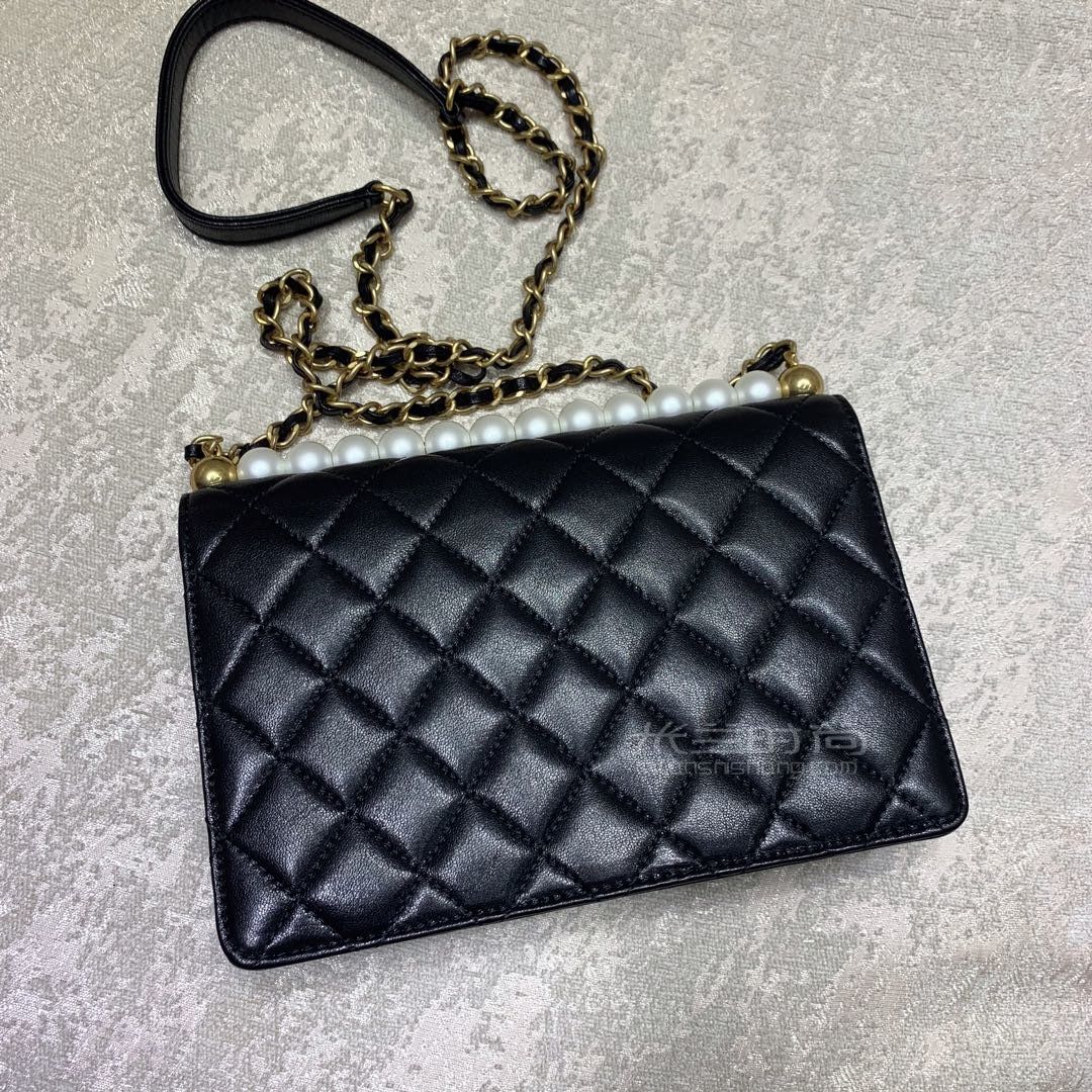 chanel香奈儿19新款长方形珍珠金扣链条复古菱格手拿单肩斜跨女包