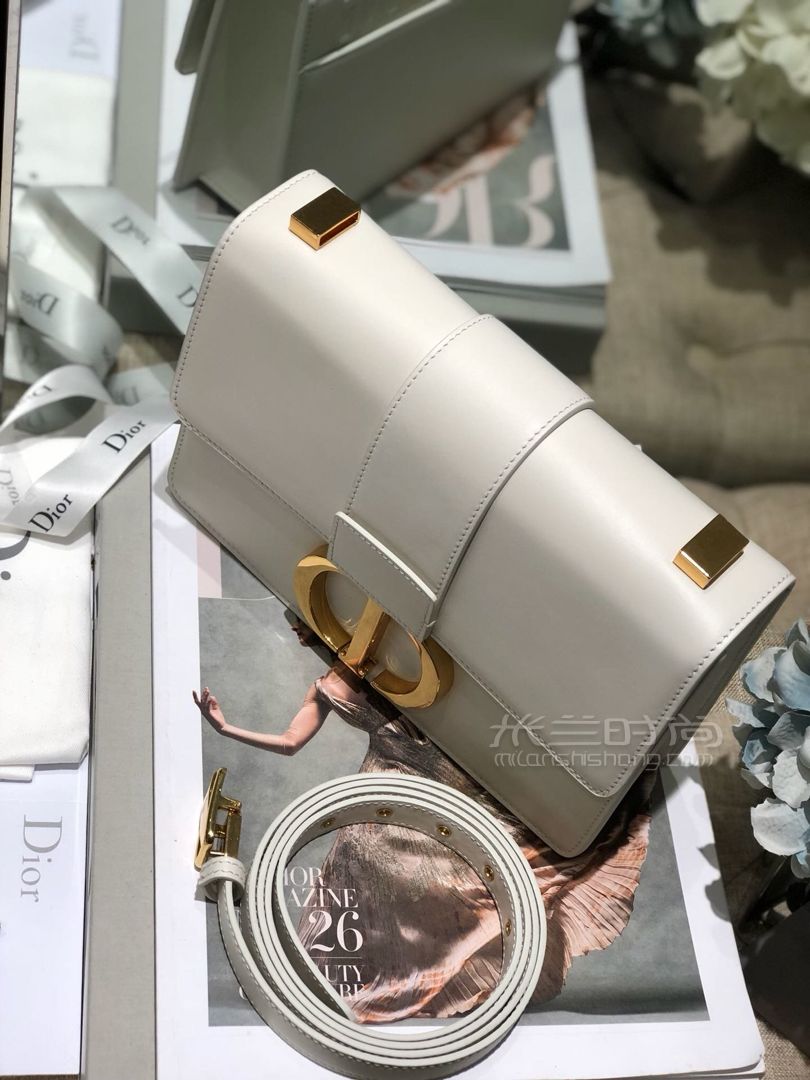 迪奥新款蒙田包30 montaigne 白色实拍单肩包细节图