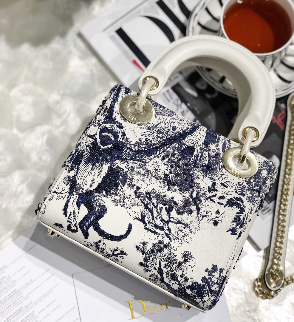 diorlady戴妃包老虎刺绣toiledejouy度假风mini尺寸17cm