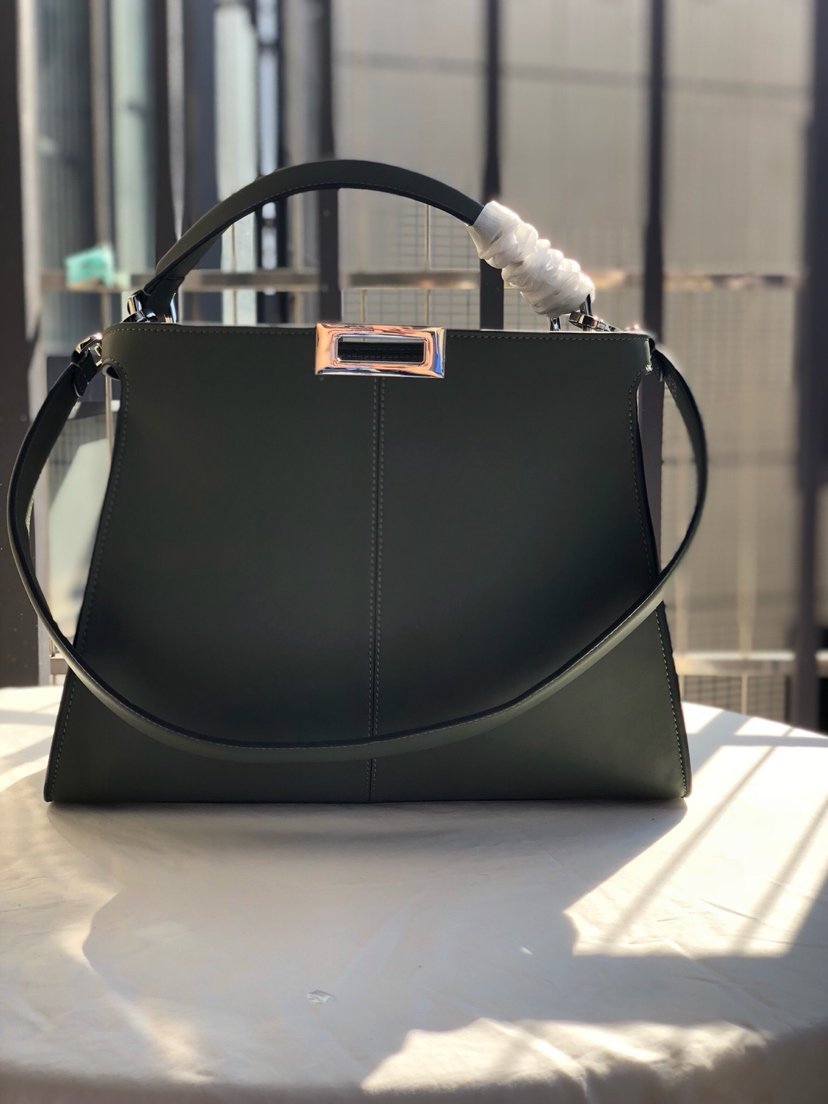 00462fendi芬迪fendipeekaboo304升级版手提包新色牛皮中号33cm配肩带