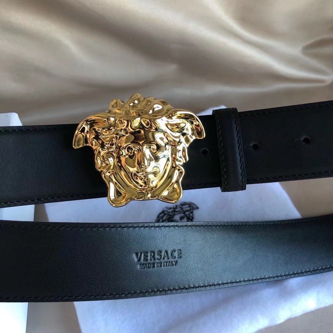 高仿范思哲短袖在哪里买的_高仿范思哲商标的含义