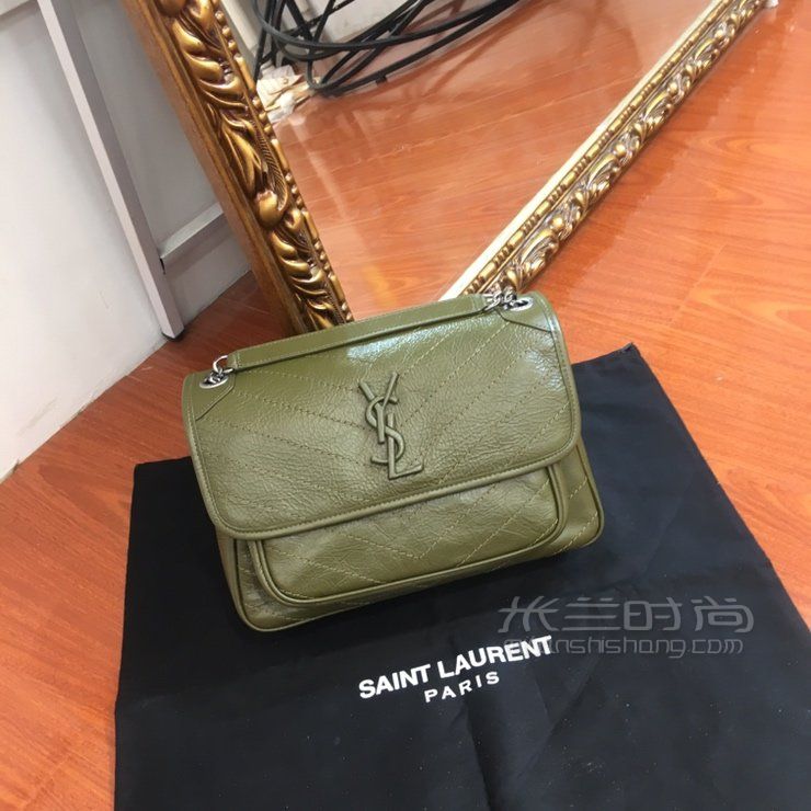 圣罗兰ysl 得意 专柜最新色橄榄绿超大容量油蜡抓皱牛皮五金更是特别五 米兰时尚包包网
