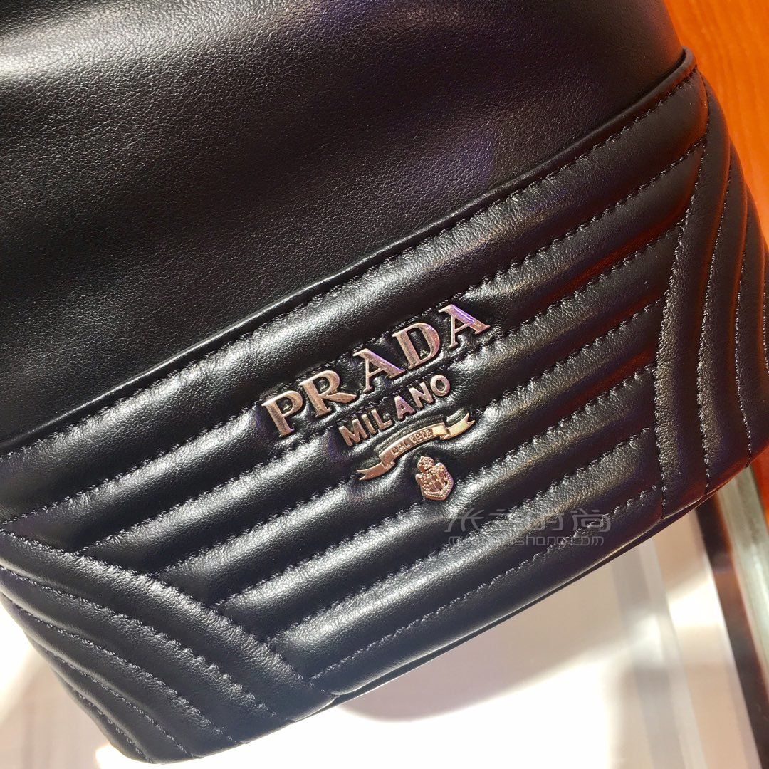 盘点prada原单服饰?prada原单服饰