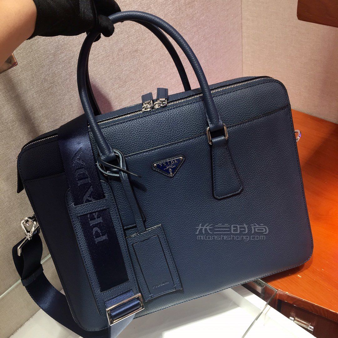 05046_普拉达岀最新款男包0366专柜同步顶级货采用顶级