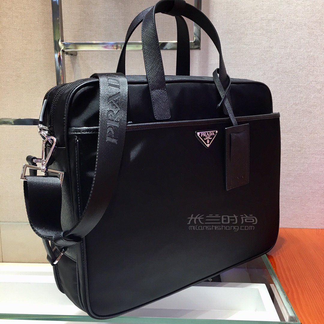 高仿prada尼龙公文包 _prada reedition 2005 尼龙单肩包