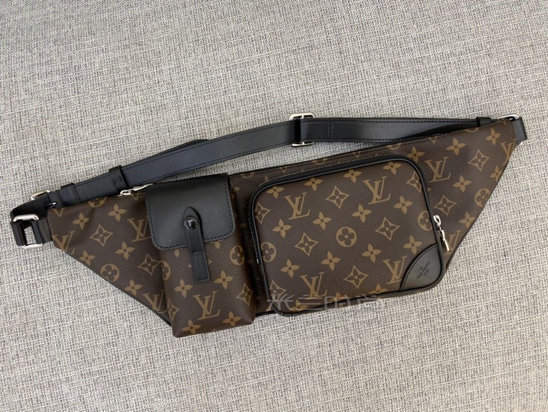 lv腰包路易斯登男士老花christopher腰包m4533