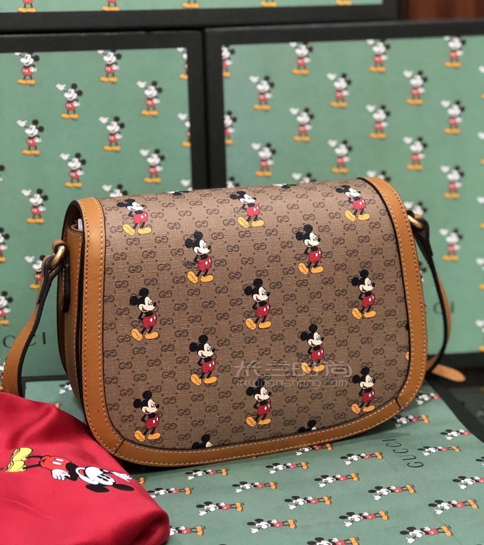 disney x gucci disney古奇 迪士尼限量款女士单肩包602694上身图