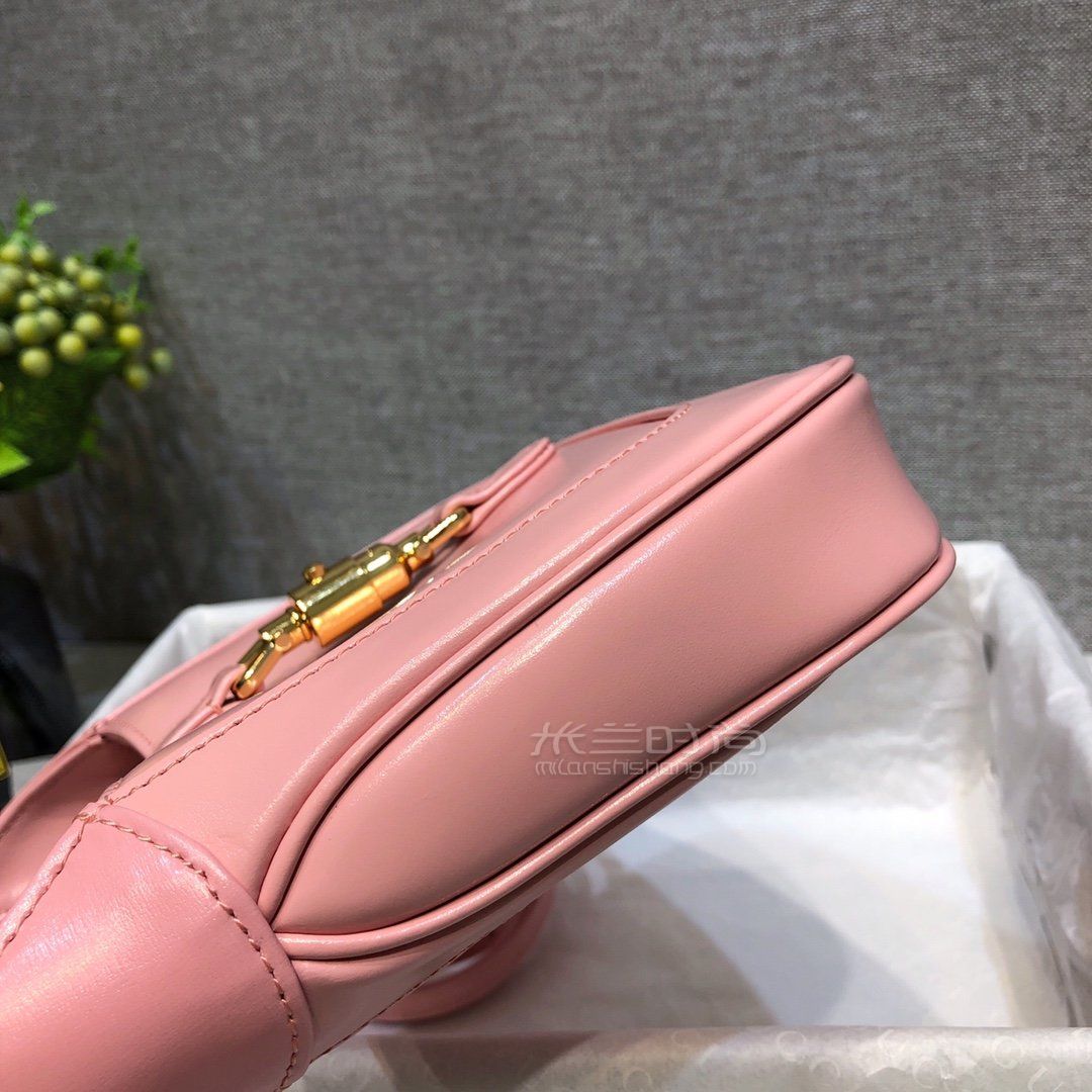 guccisylvie小号（高仿古驰jackie小号）-第1张图片-潮百科