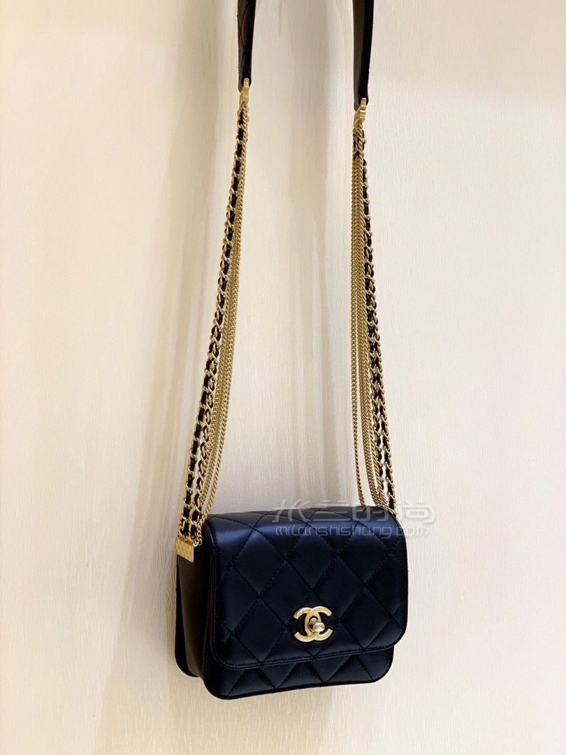 【香奈儿链条包】chanel 秋冬限量版链条包 mini小号黑色复古金肩带斜