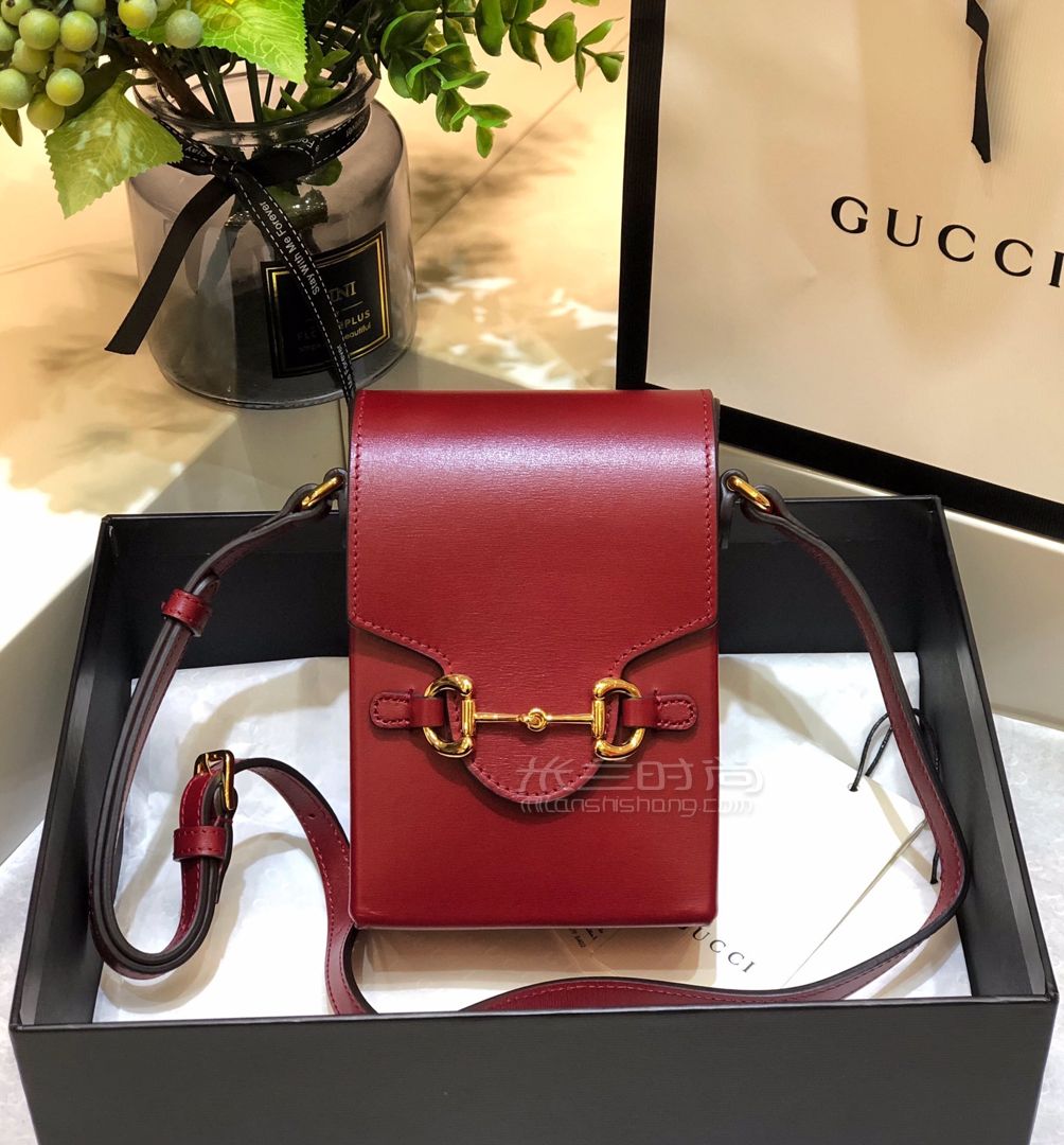 gucci包一比一高仿多少钱（gucci一比一女包）