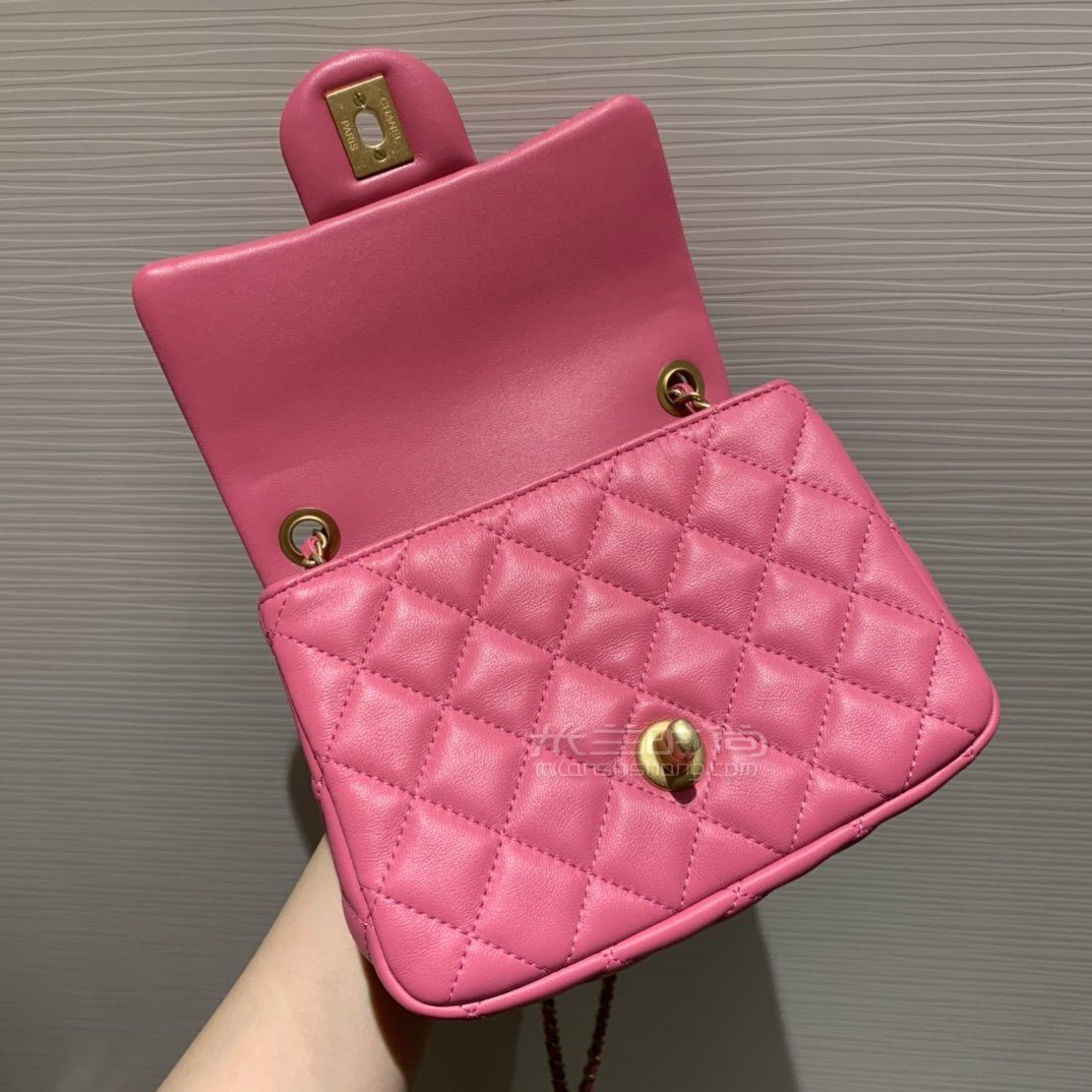 香奈儿金珠链条包chanel18cm粉色方胖子口盖包玫红女包