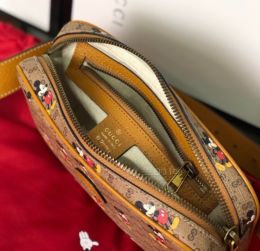 gucci disney古驰米奇米老鼠棉麻腰包胸包相机包602695上身图-尺寸