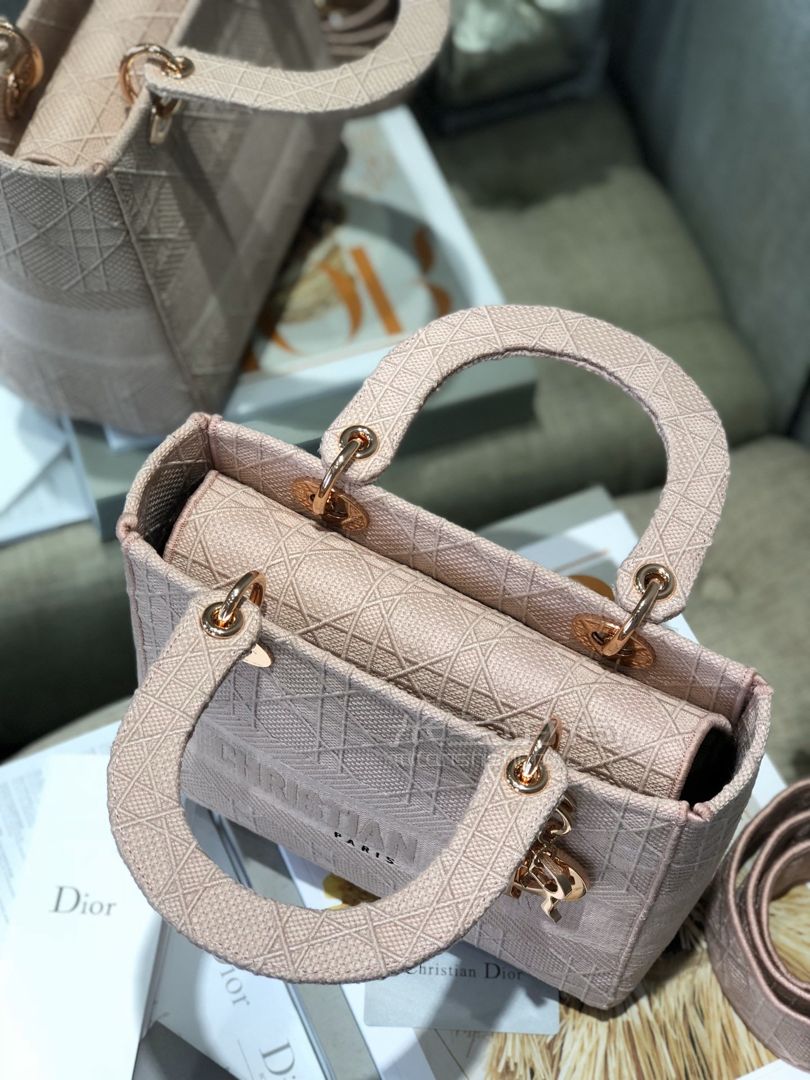 迪奥高仿链条包_迪奥链条包woc