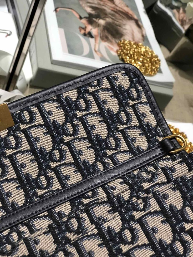 迪奥蒙田晚宴包dior30montaigne蒙田晚宴手拿包老花帆布链条包