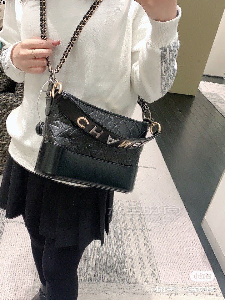 【香奈儿流浪包】chanel gabrielle字母logo宽肩带 25cm黑色中号胎
