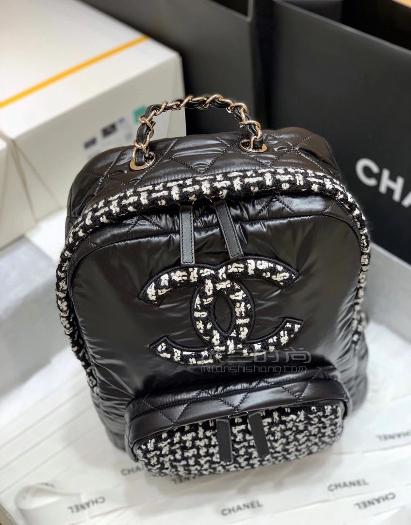 【香奈儿双肩包】chanel 2020秋冬限量款双肩包 羽绒服背包