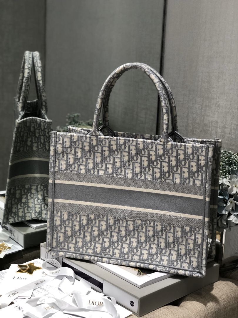 迪奥托特包diorbooktote购物袋岩石灰老花刺绣字母女包手提包小号